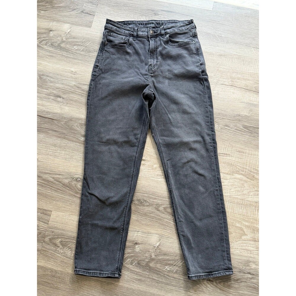 American Eagle Mom Jean Size 8 Regular